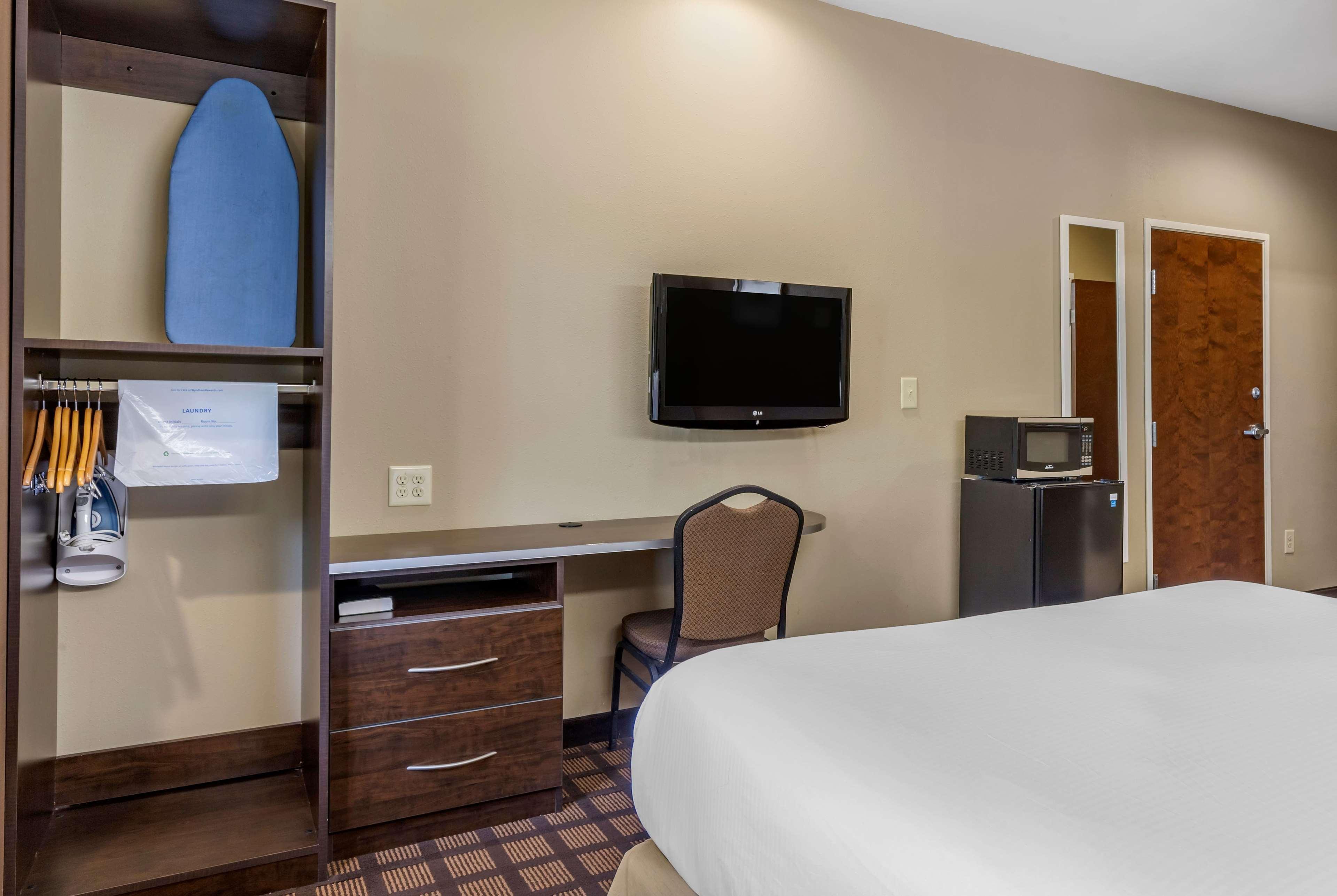 Microtel Inn & Suites Dillsboro/Sylva Exterior foto