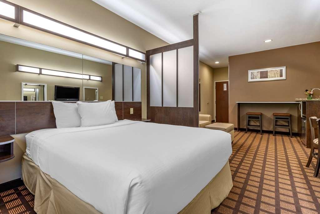 Microtel Inn & Suites Dillsboro/Sylva Quarto foto